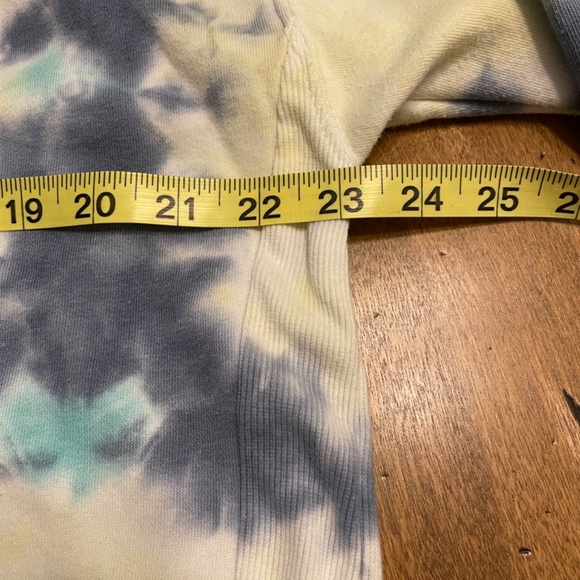 Cozy SO high low tie dye sweatshirt! Size S - Picture 13 of 16